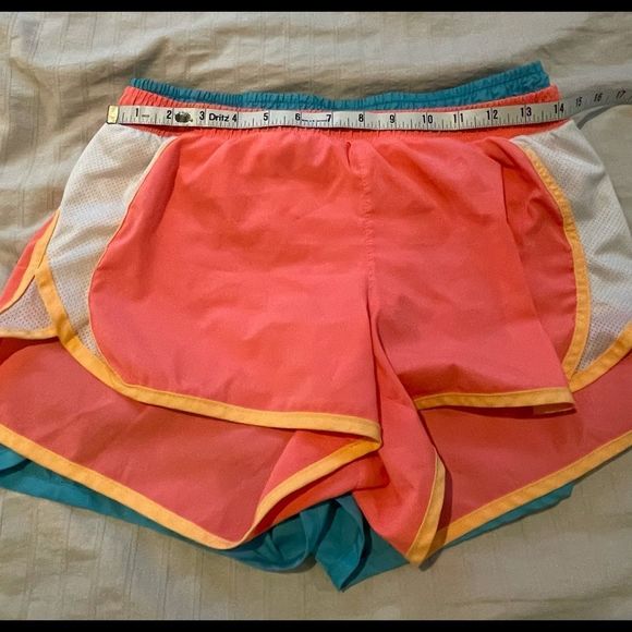 Lot of 2 Old Navy Athletic Shorts - S - Picture 5 of 5